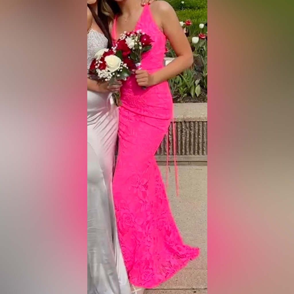 Absolutley Stunning La Femme Pink Homecoming/Prom Dress Size 4.